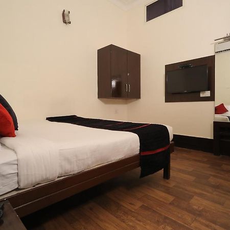 Hotel Vivek Continental Gwalior Dış mekan fotoğraf